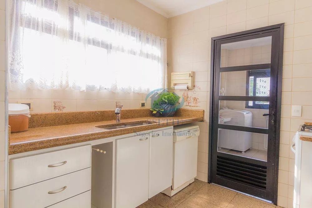Apartamento, 4 quartos, 380 m² - Foto 1
