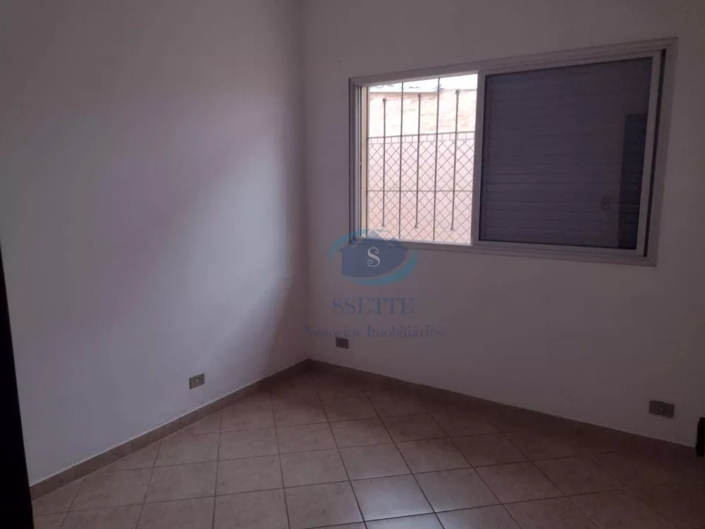 Casa à venda com 3 quartos, 140m² - Foto 1