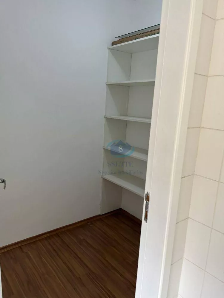 Apartamento à venda com 3 quartos, 150m² - Foto 3