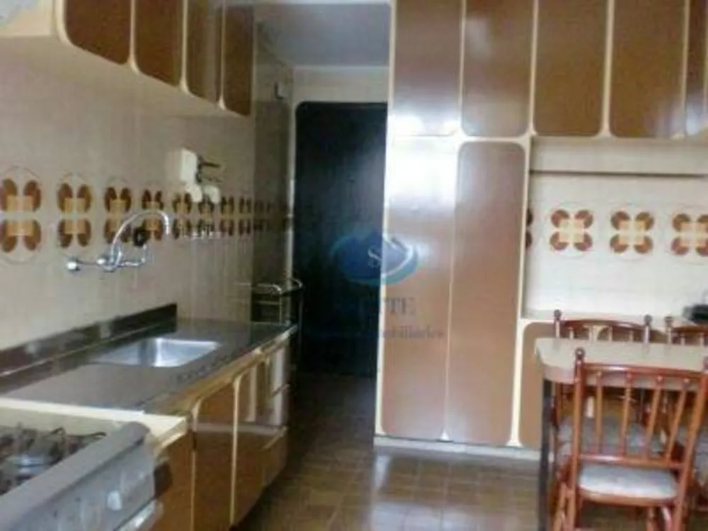 Apartamento à venda com 3 quartos, 74m² - Foto 3