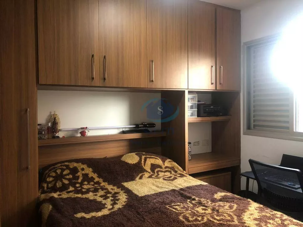 Apartamento à venda com 3 quartos, 69m² - Foto 2