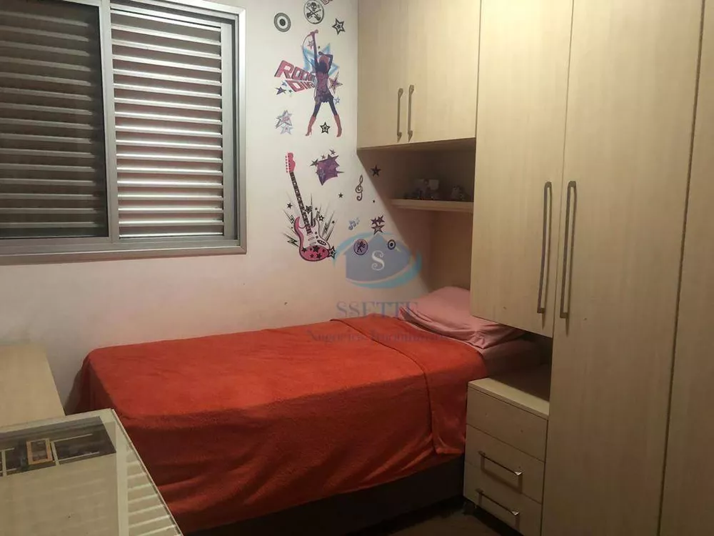 Apartamento à venda com 3 quartos, 69m² - Foto 4