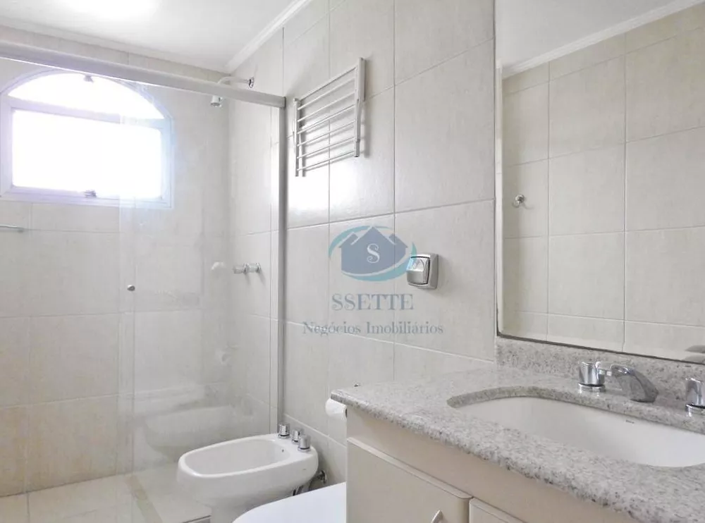 Apartamento, 4 quartos, 236 m² - Foto 2