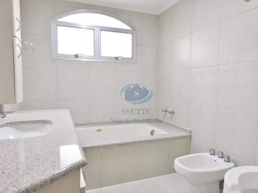 Apartamento, 4 quartos, 236 m² - Foto 13