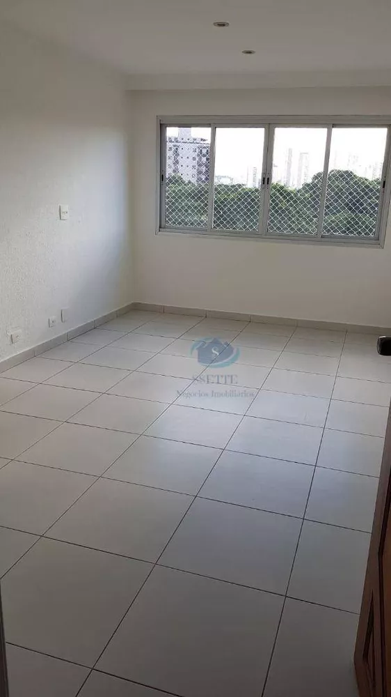 Apartamento à venda com 2 quartos, 65m² - Foto 2