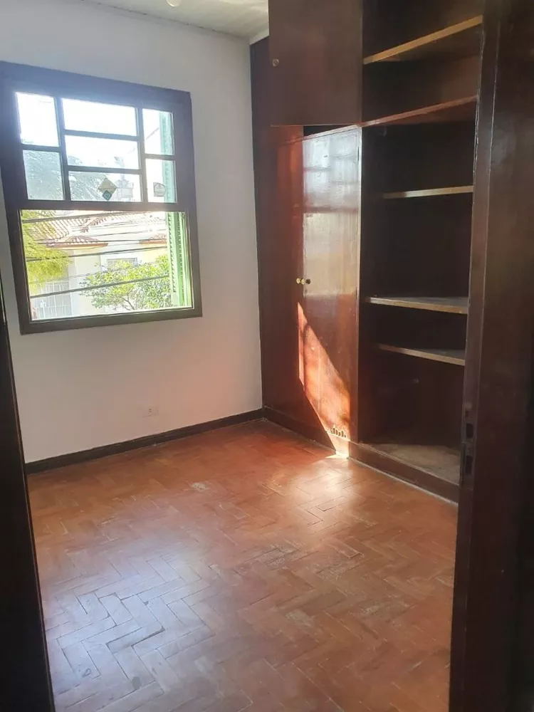 Casa para alugar com 2 quartos, 120m² - Foto 4