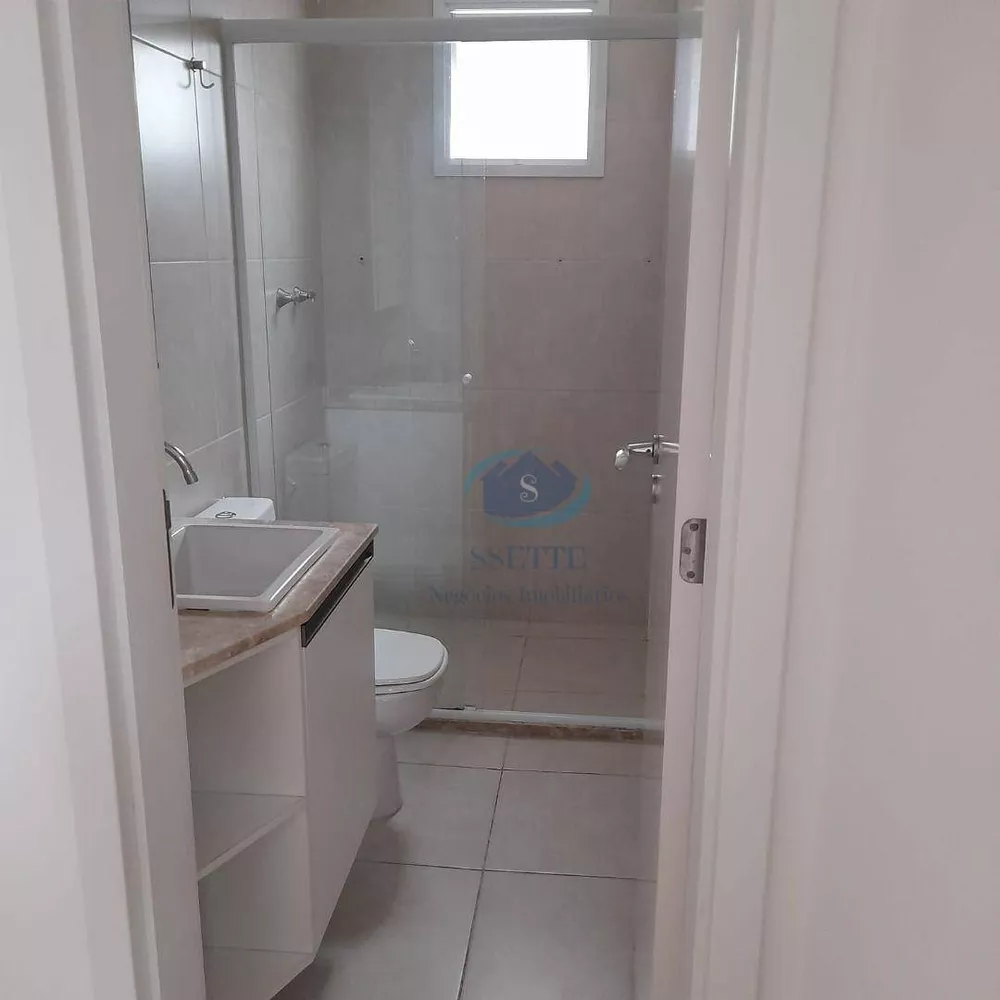 Apartamento à venda com 3 quartos, 85m² - Foto 2