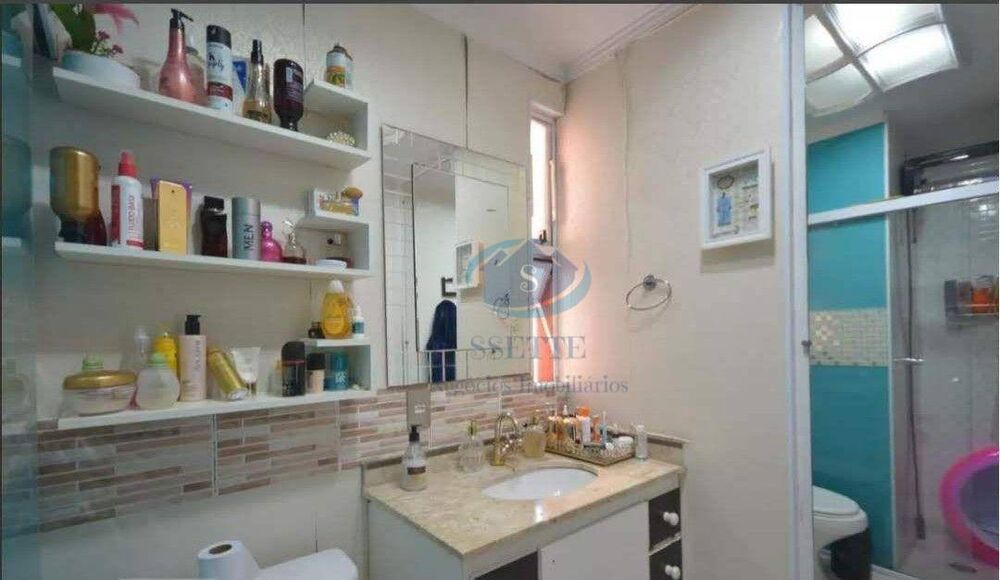 Apartamento para alugar com 3 quartos, 72m² - Foto 3