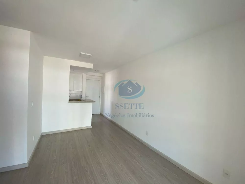 Apartamento à venda com 2 quartos, 55m² - Foto 15