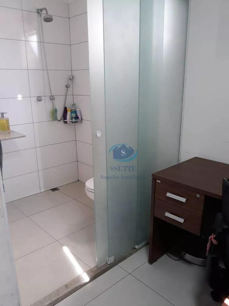 Apartamento à venda com 3 quartos, 74m² - Foto 4