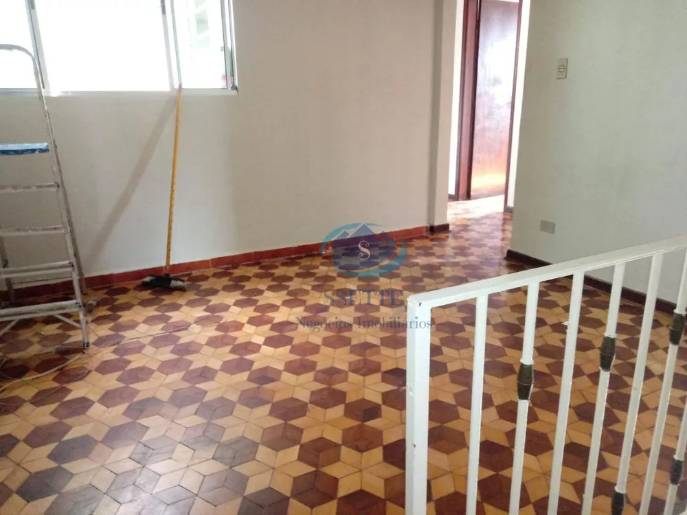 Casa para alugar com 3 quartos, 60m² - Foto 3