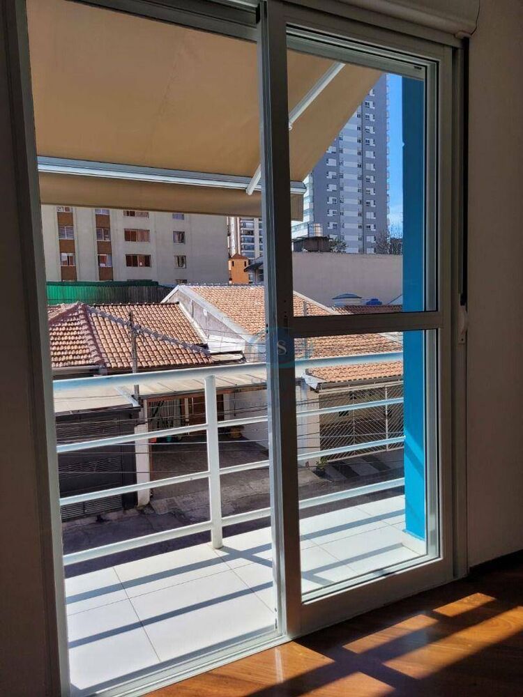 Sobrado para alugar com 3 quartos, 240m² - Foto 2