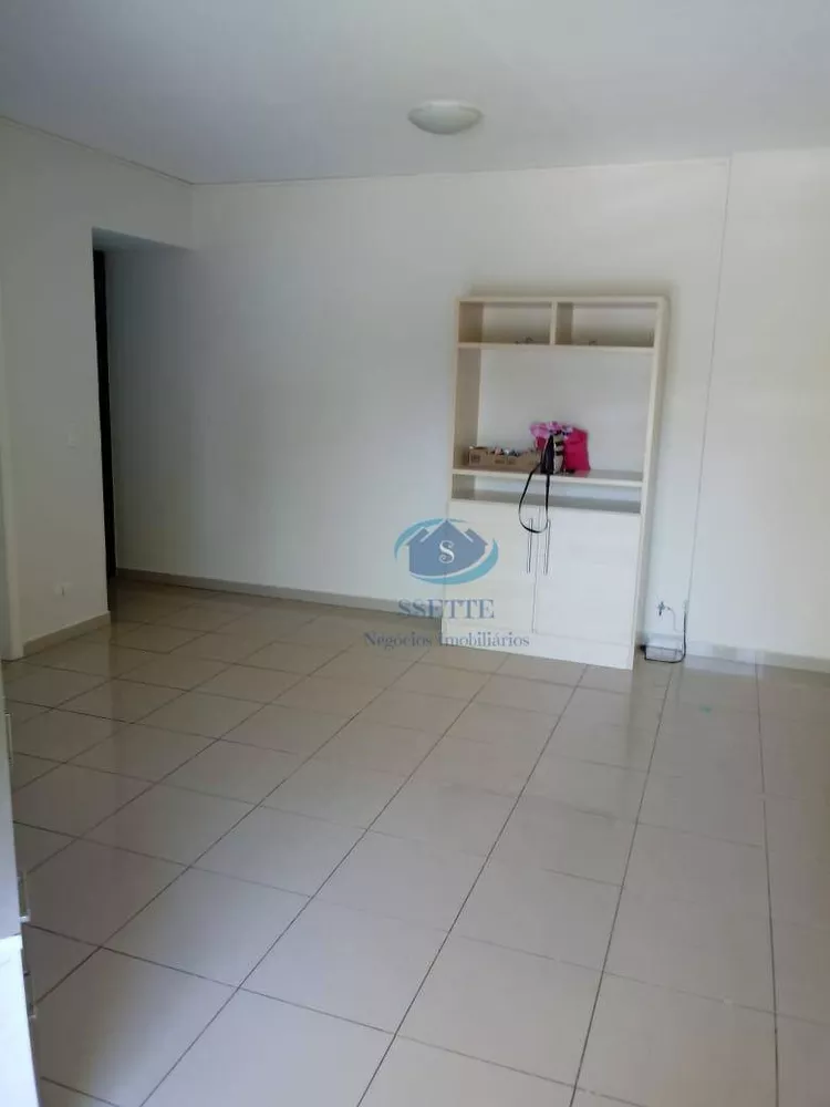 Apartamento à venda com 3 quartos, 78m² - Foto 1