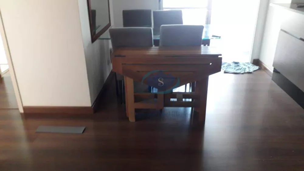 Apartamento à venda com 2 quartos, 65m² - Foto 1