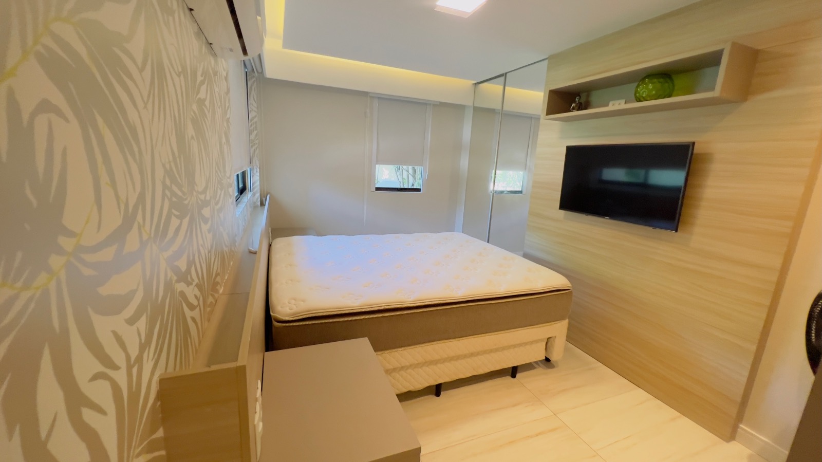 Apartamento à venda com 3 quartos, 79m² - Foto 3