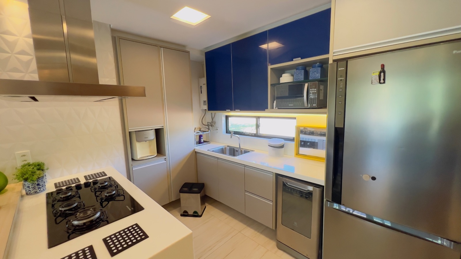 Apartamento à venda com 3 quartos, 79m² - Foto 20