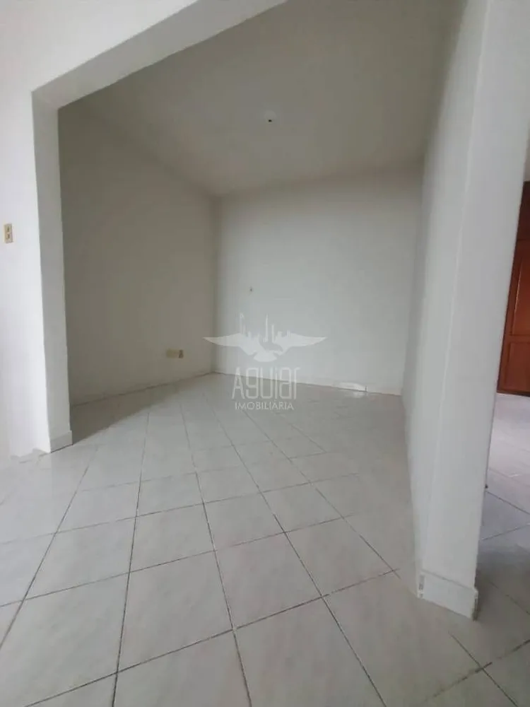 Casa, 3 quartos, 284 m² - Foto 6