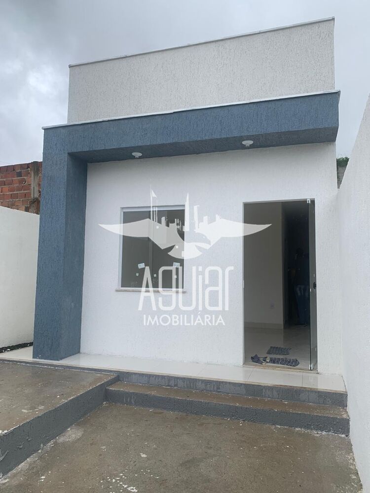 Casa à venda com 2 quartos, 55m² - Foto 2