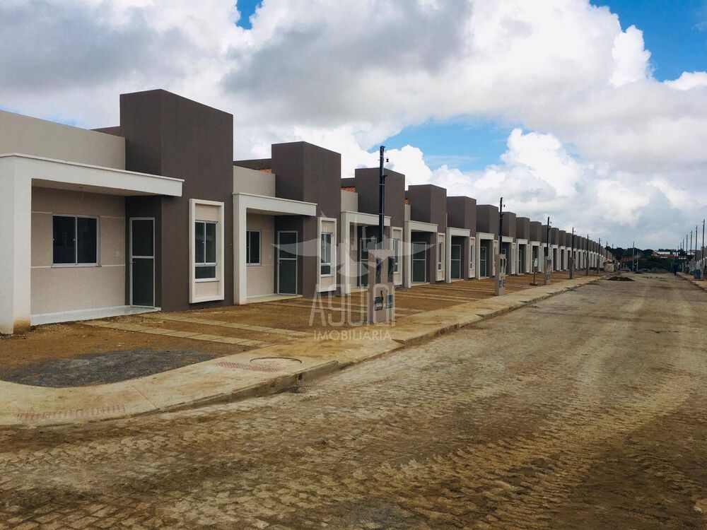 Casa à venda com 2 quartos, 41m² - Foto 3