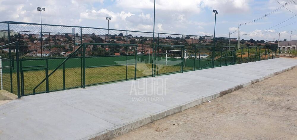 Casa à venda com 2 quartos, 41m² - Foto 20