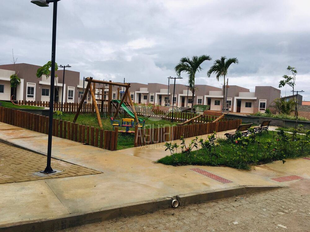 Casa à venda com 2 quartos, 41m² - Foto 12