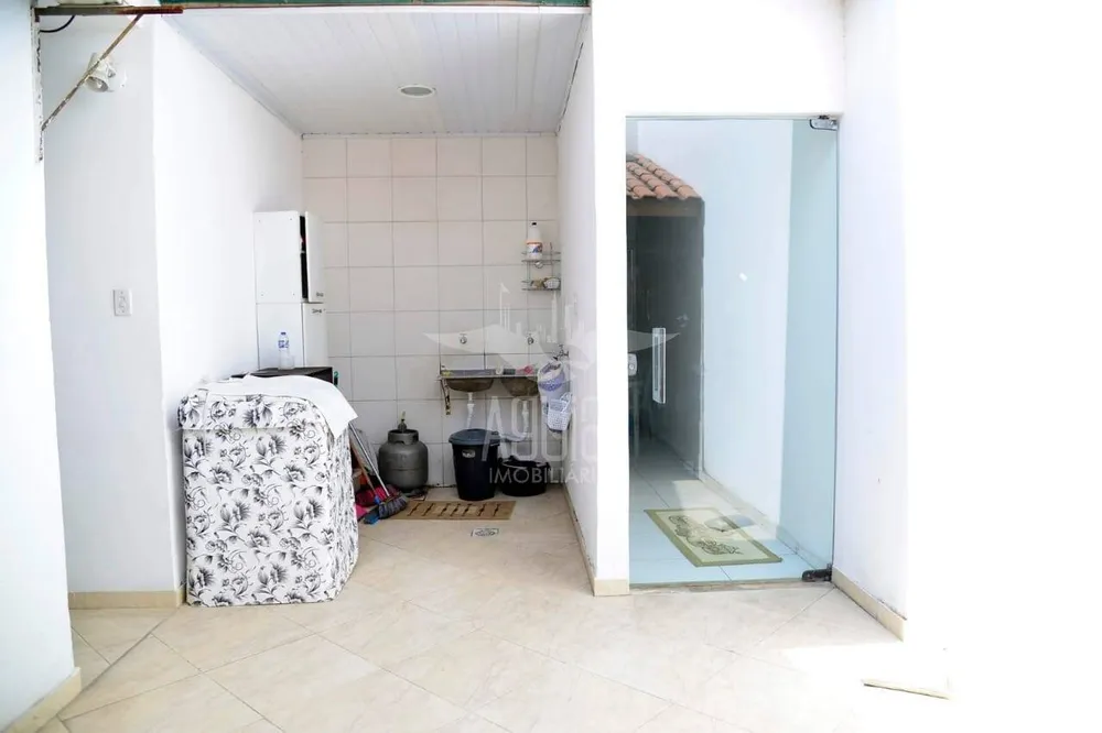 Casa, 4 quartos, 237 m² - Foto 6