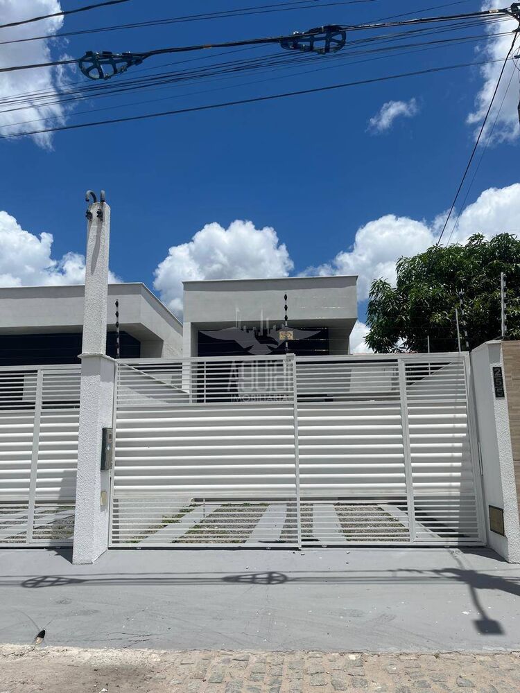 Casa à venda com 3 quartos, 86m² - Foto 3