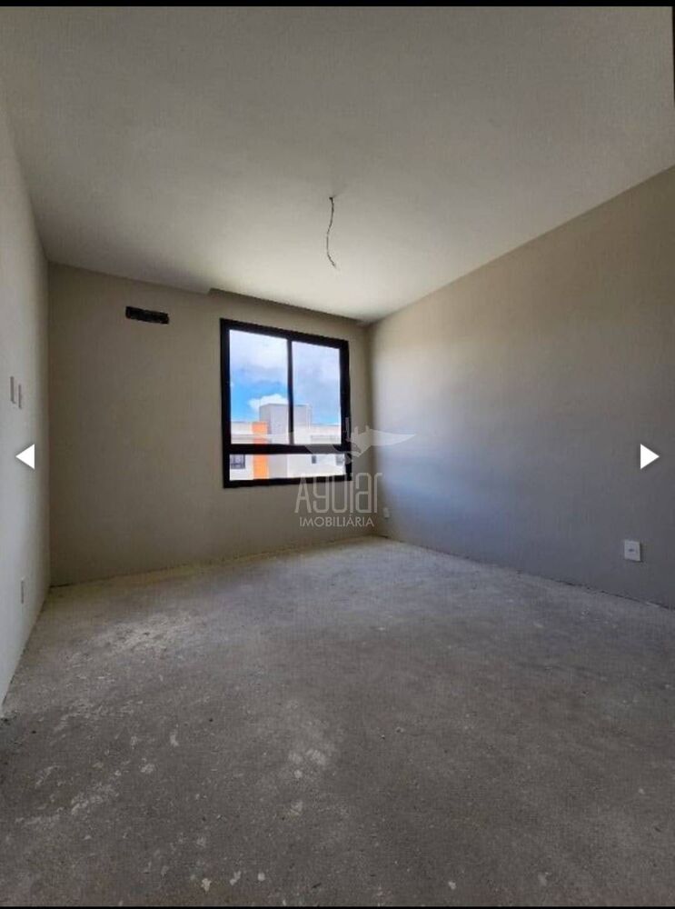 Casa à venda com 4 quartos, 150m² - Foto 4