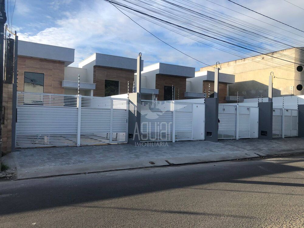 Casa à venda com 3 quartos, 89m² - Foto 5