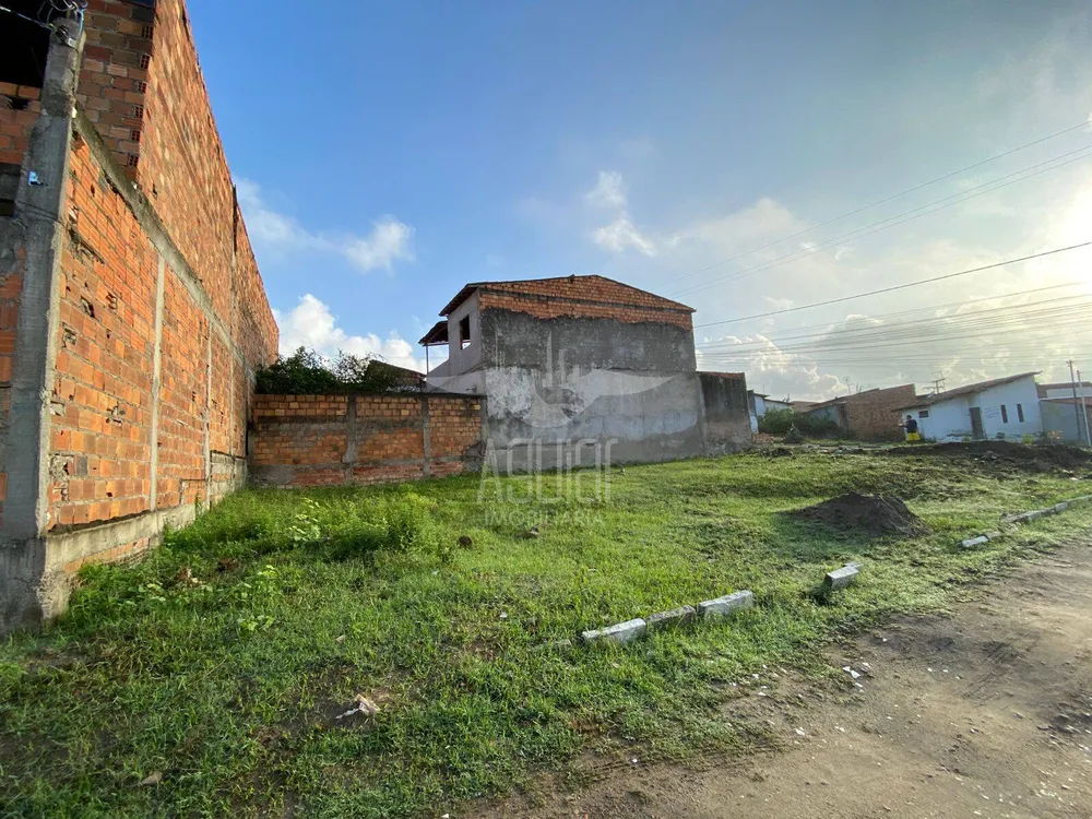 Terreno, 210 m² - Foto 2
