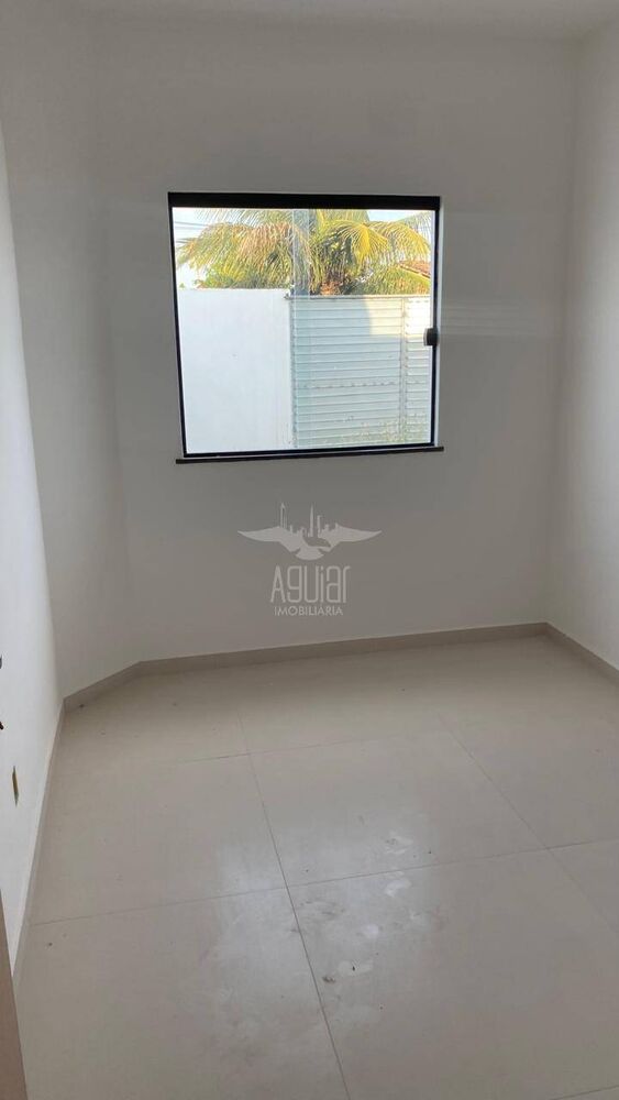 Casa à venda com 2 quartos, 72m² - Foto 6