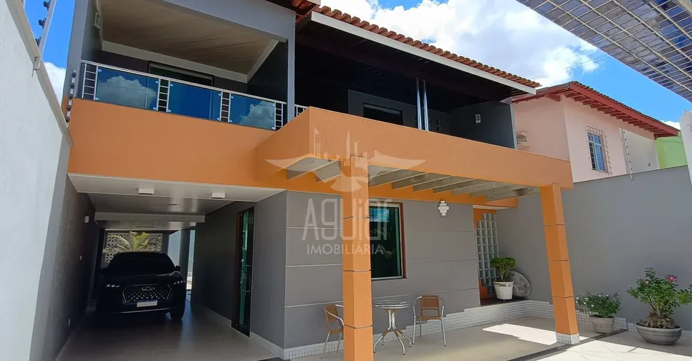Casa, 3 quartos, 304 m² - Foto 1