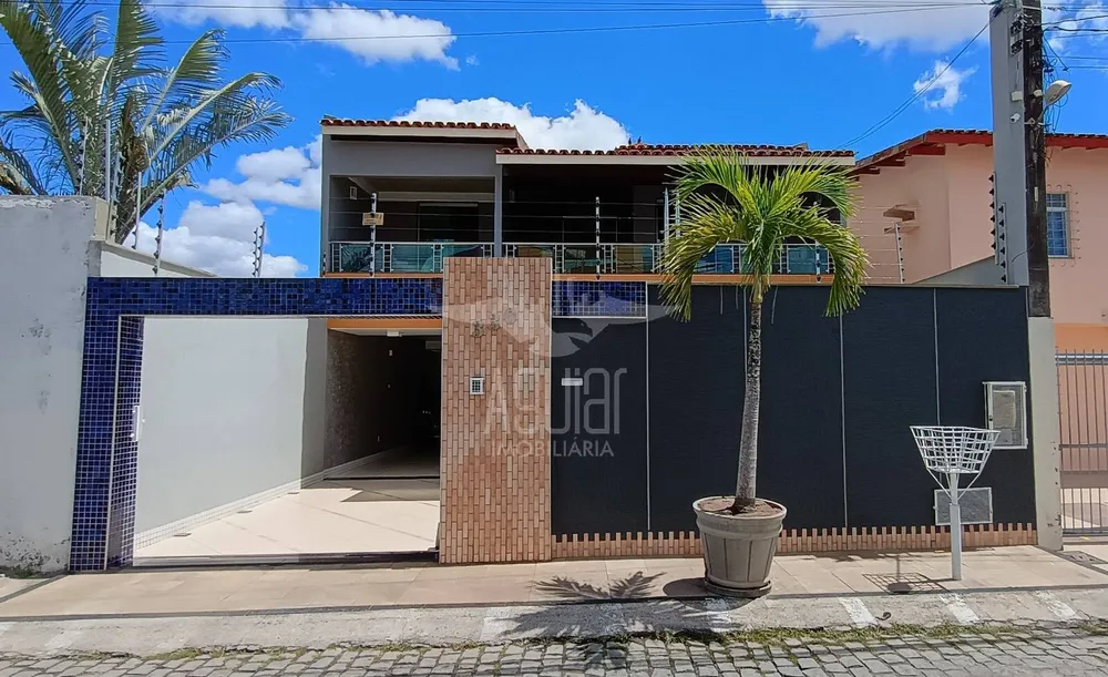 Casa, 3 quartos, 304 m² - Foto 2