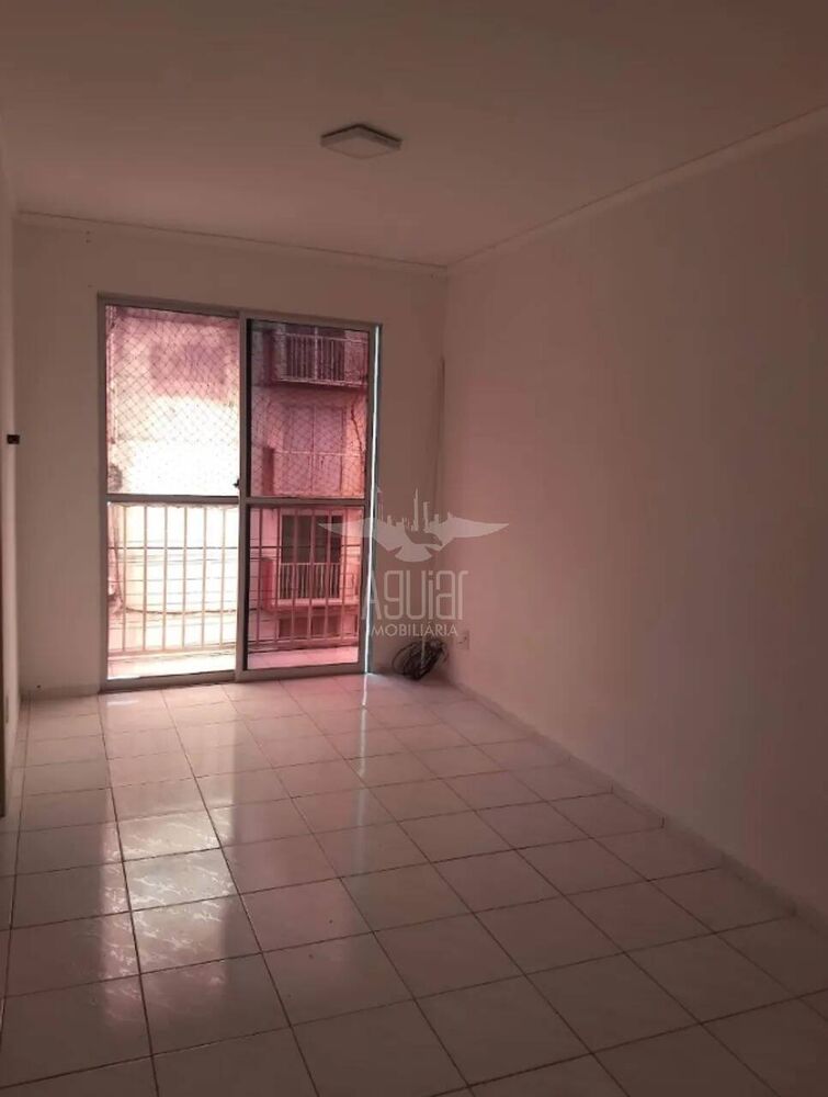 Apartamento à venda com 2 quartos, 48m² - Foto 11