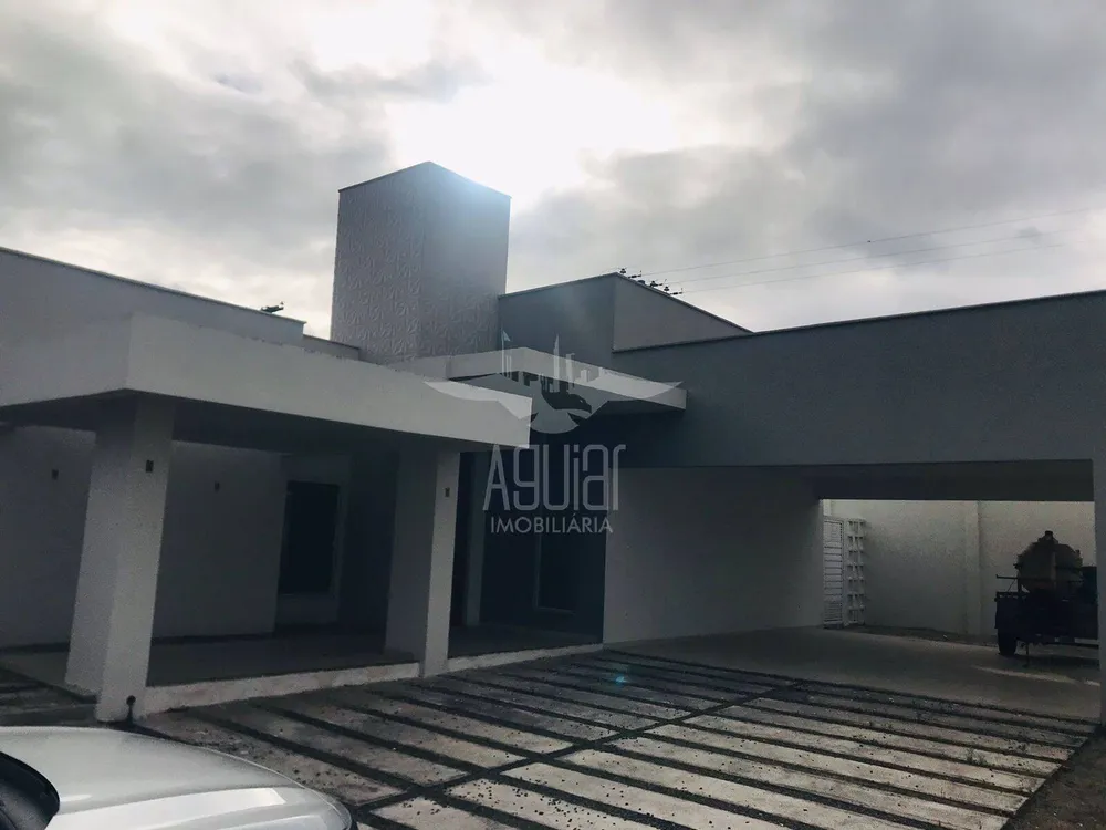 Casa, 3 quartos, 255 m² - Foto 1