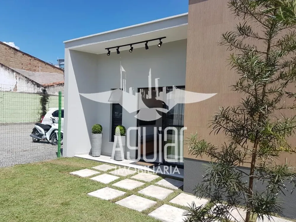 Casa, 2 quartos, 53 m² - Foto 1