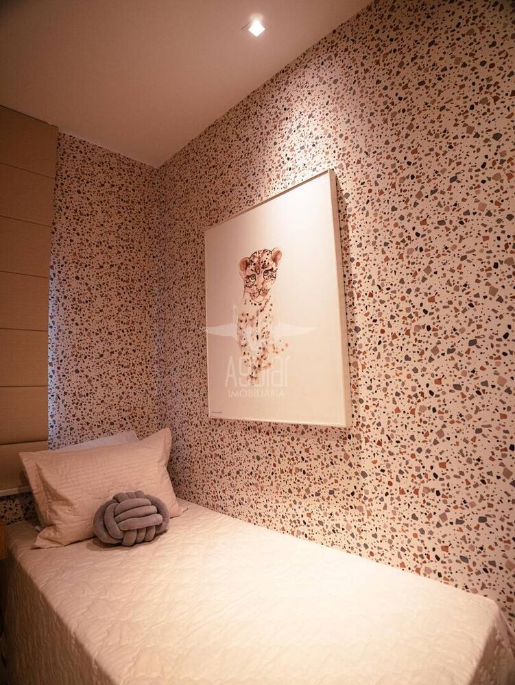 Casa à venda com 2 quartos, 55m² - Foto 24