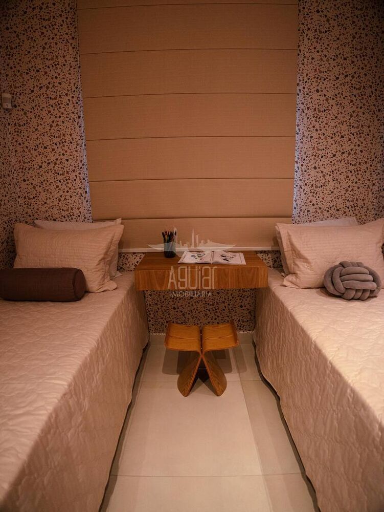 Casa à venda com 2 quartos, 55m² - Foto 17