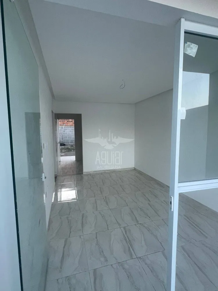 Casa, 3 quartos, 64 m² - Foto 2