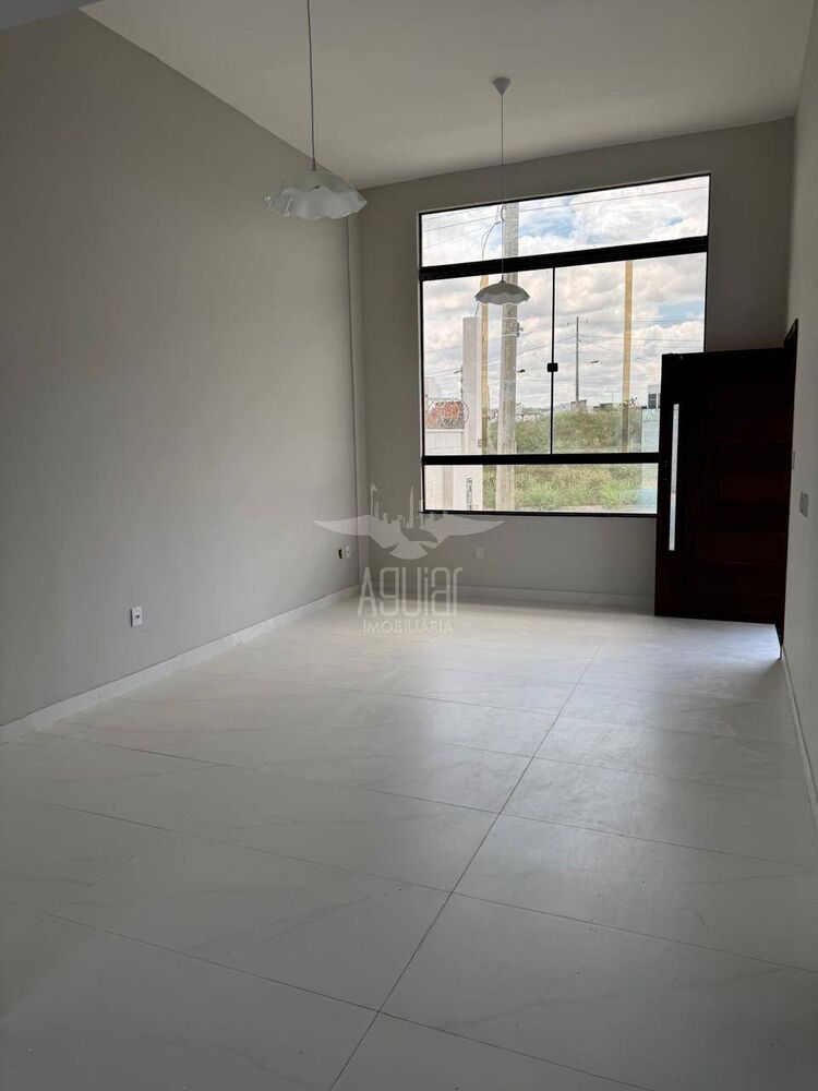 Casa à venda com 3 quartos, 124m² - Foto 3