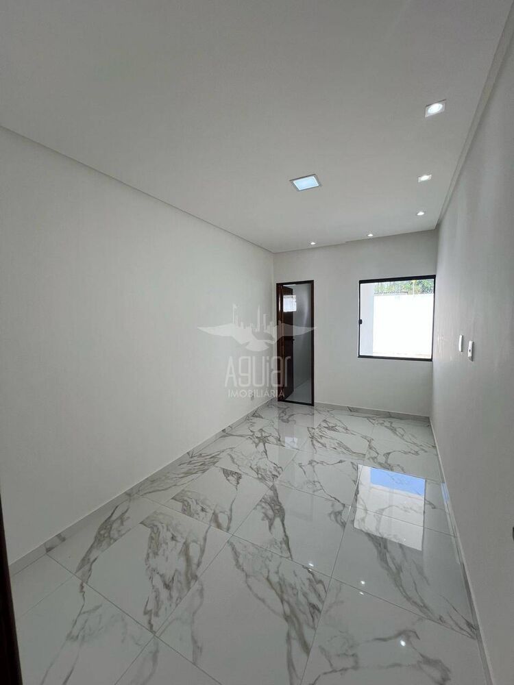 Casa à venda com 2 quartos, 69m² - Foto 9