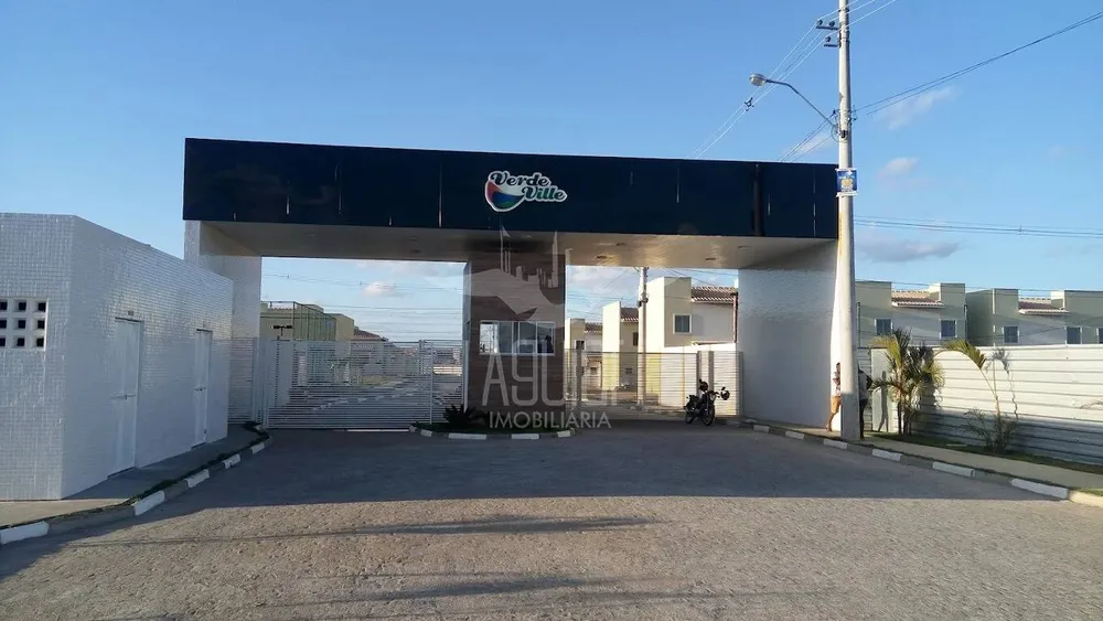 Casa, 2 quartos, 52 m² - Foto 1