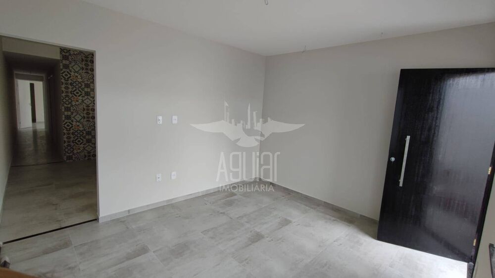 Casa à venda com 3 quartos, 78m² - Foto 5