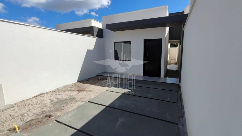 Casa à venda com 3 quartos, 78m² - Foto 3