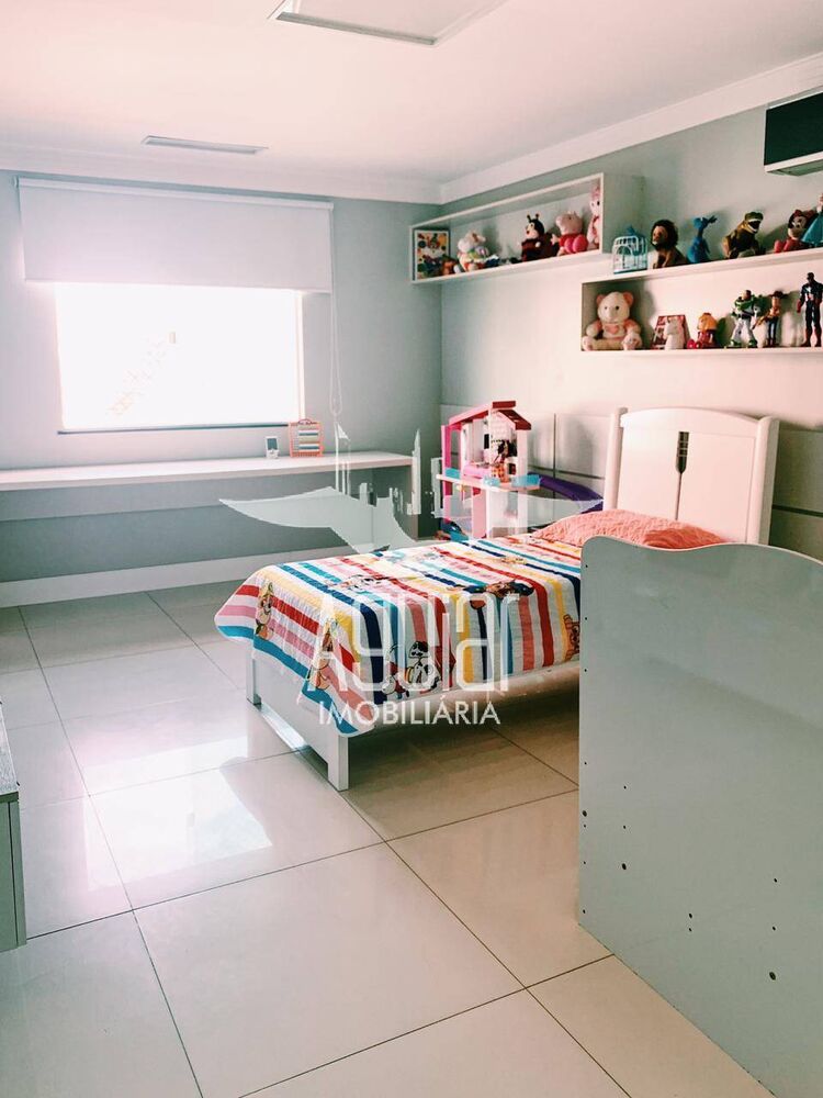 Casa à venda com 3 quartos, 200m² - Foto 10