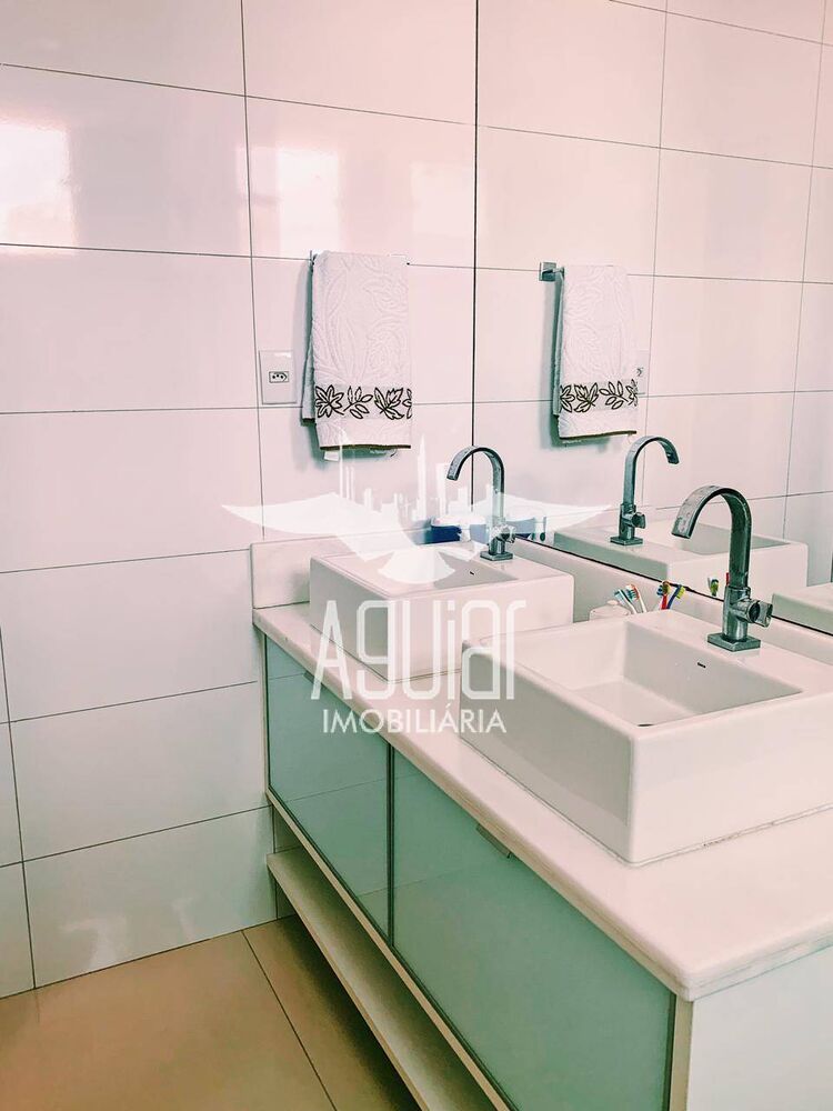 Casa à venda com 3 quartos, 200m² - Foto 16
