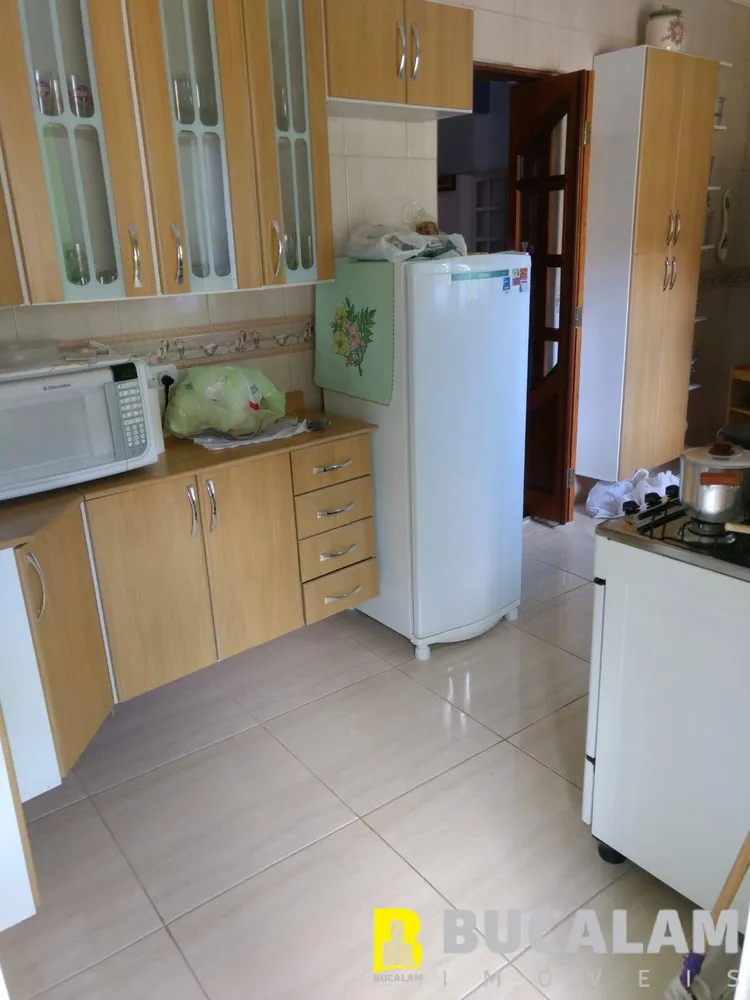 Casa, 6 quartos, 180 m² - Foto 6