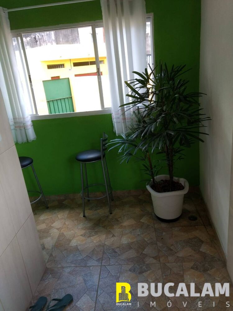 Casa, 6 quartos, 180 m² - Foto 3