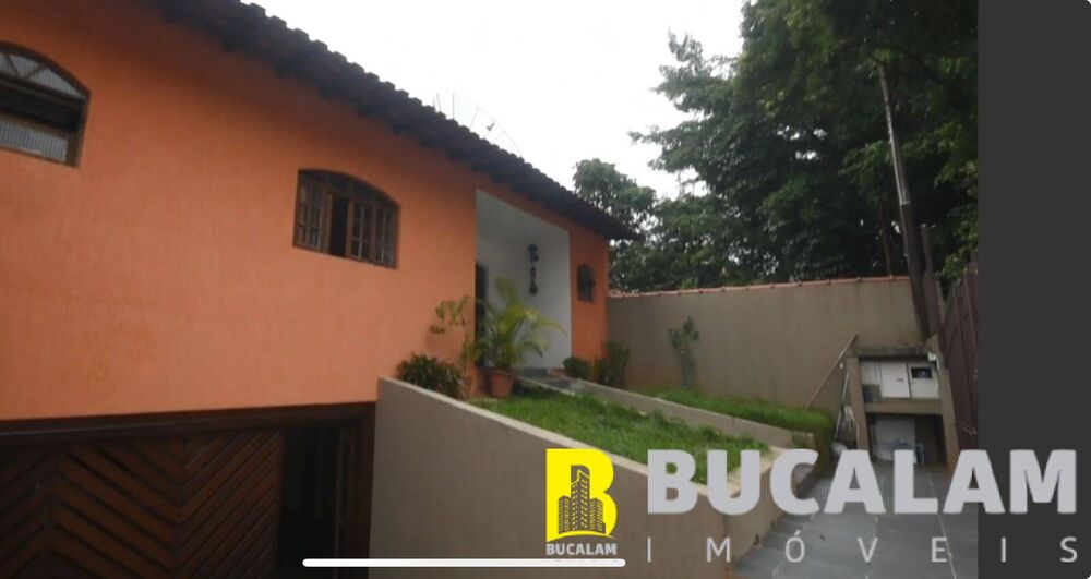 Casa, 3 quartos, 250 m² - Foto 2