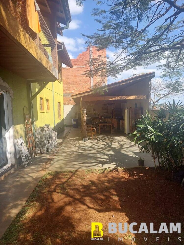 Casa, 5 quartos, 380 m² - Foto 1